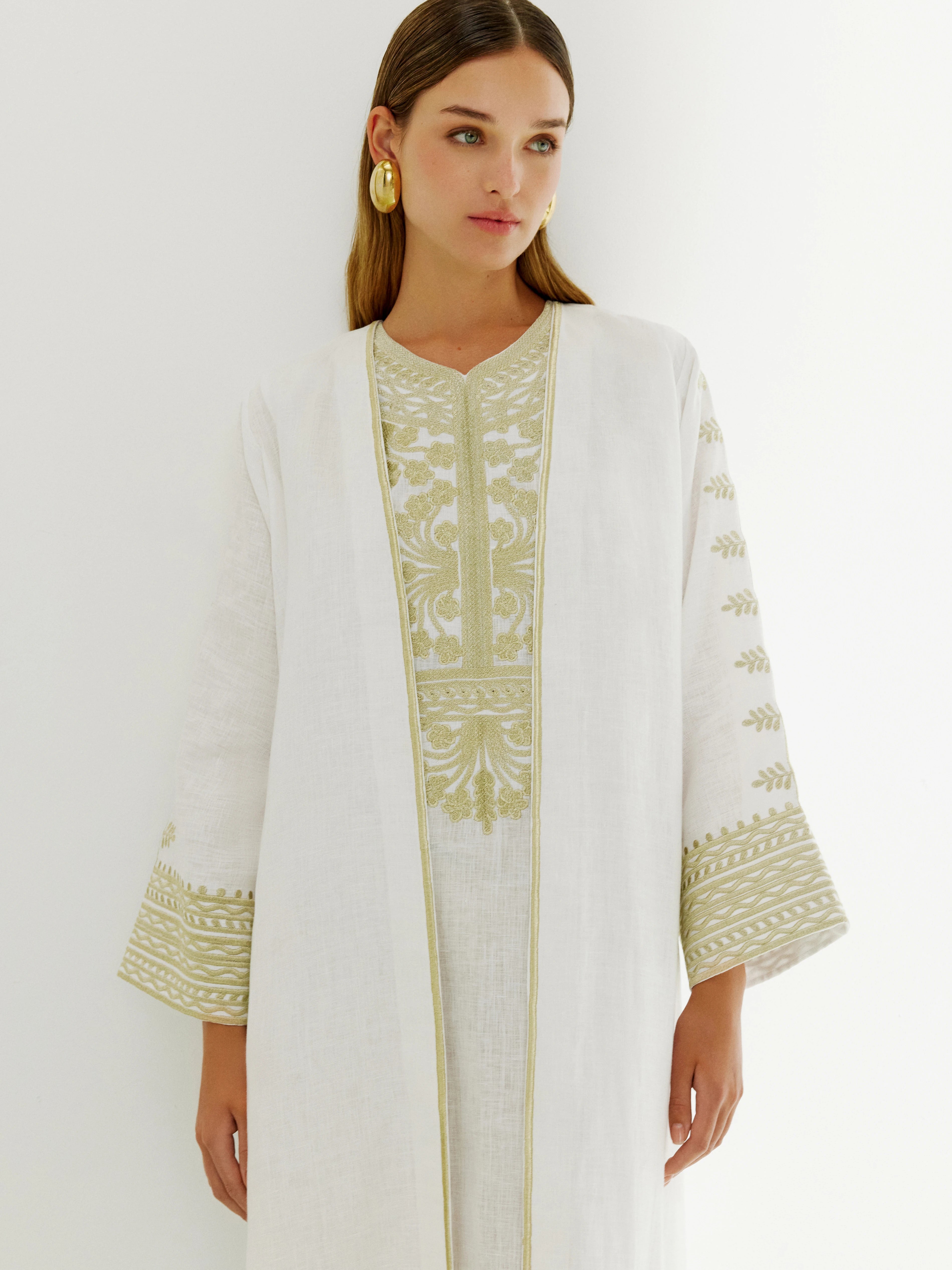 Oriental Embroidery Set (White)