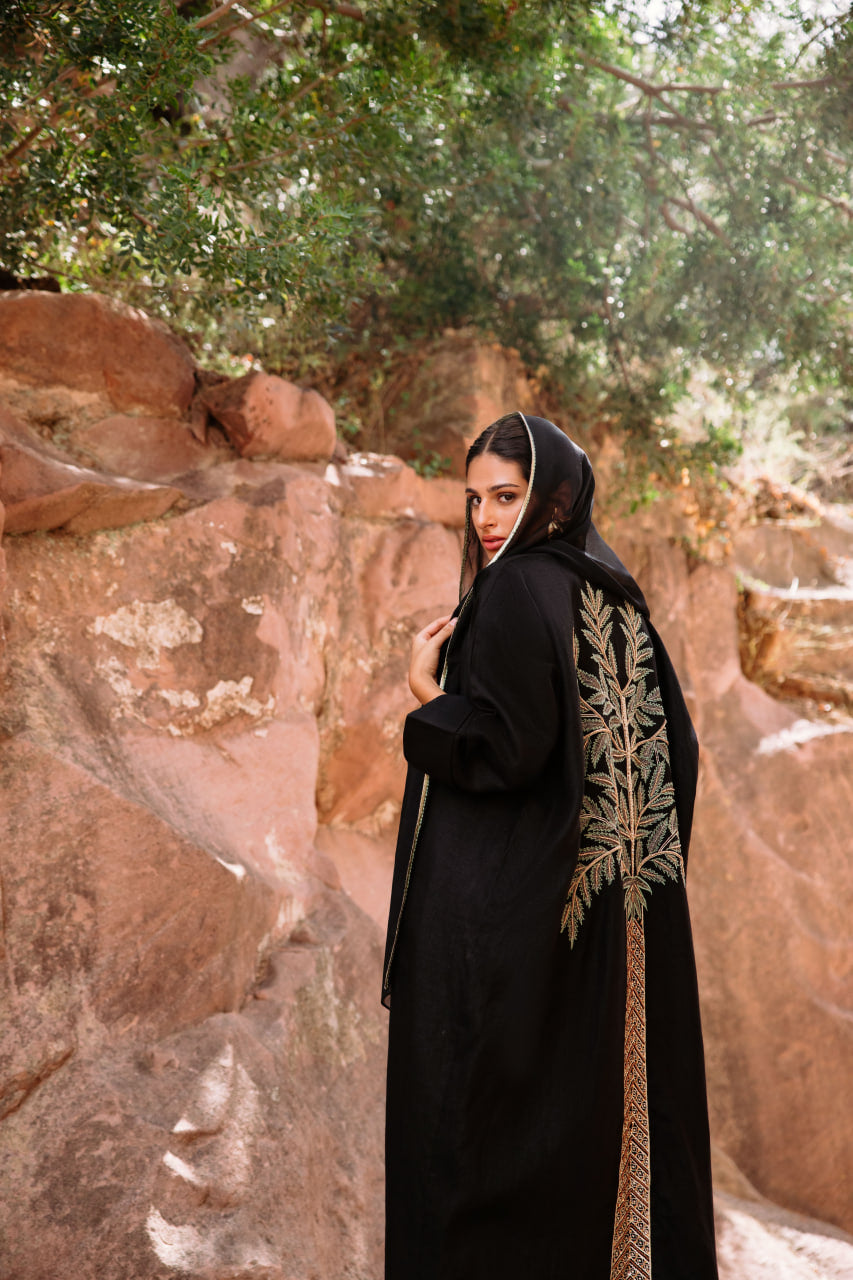 Palm Colored Linen Abaya