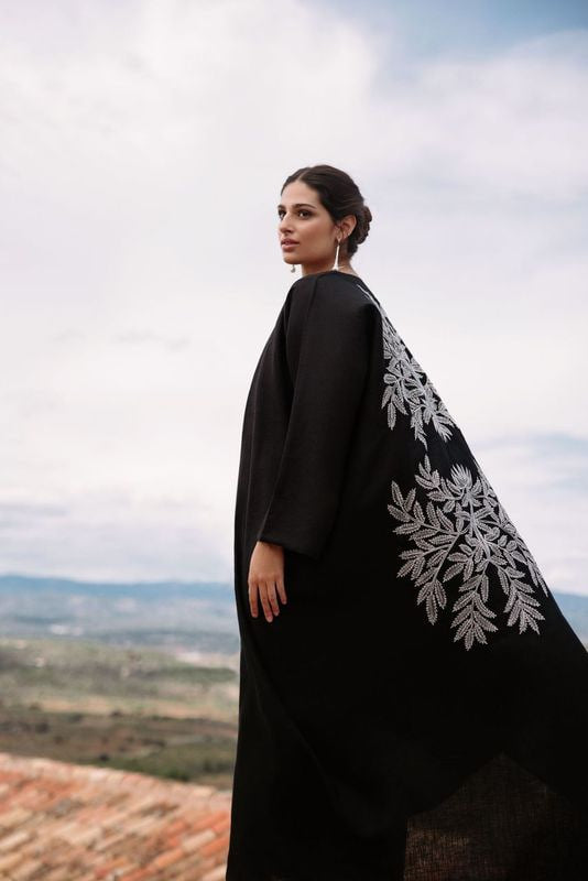 Palm Duo Linen Abaya