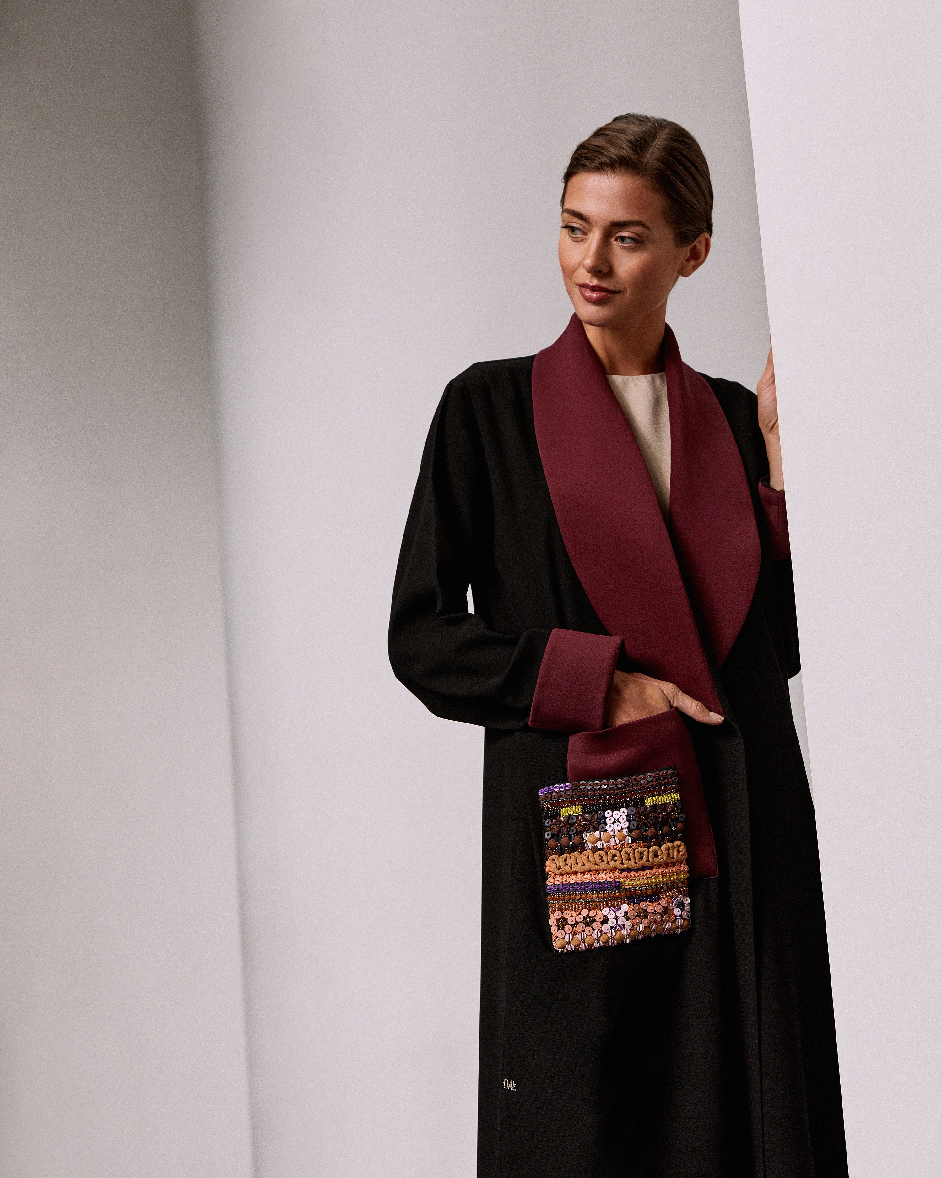 Black Crepe Burgundy Collar Abaya