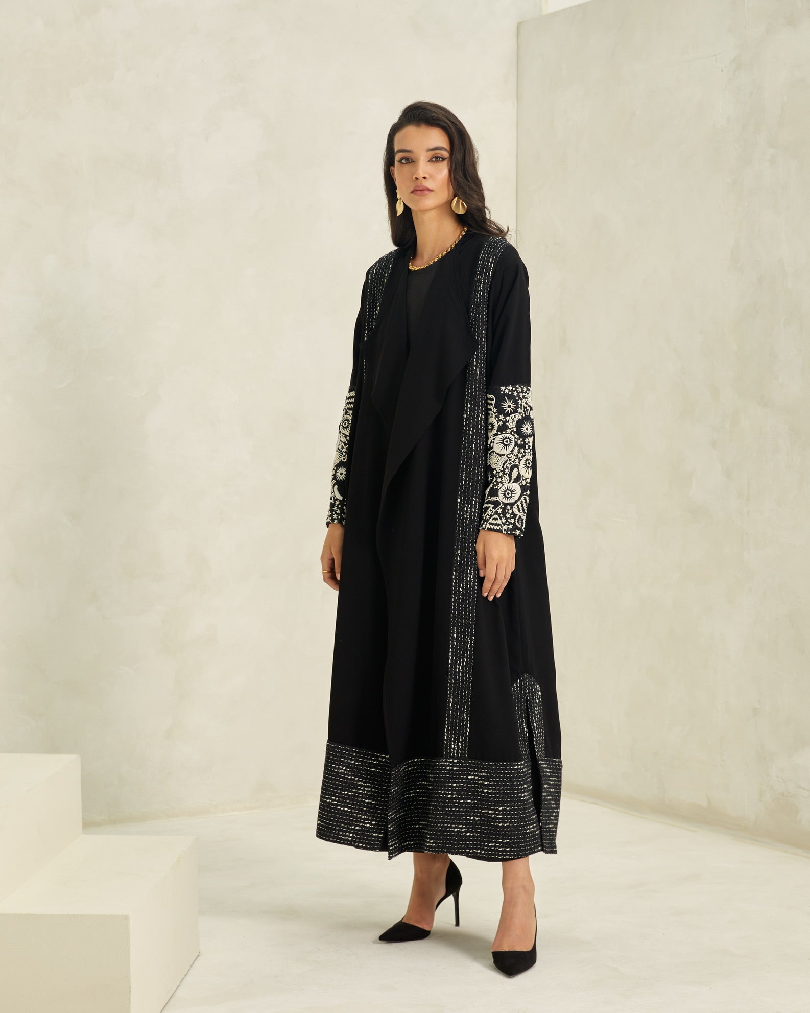 T-Length Abaya with Thread Sleeves Embroidery